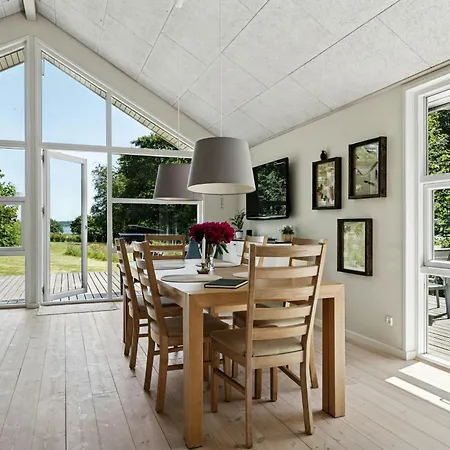 度假居 Forest House With Stream By Hjarbaek Fjord *