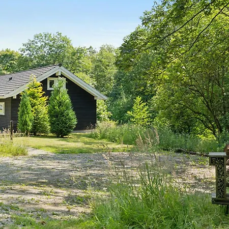 Forest House With Stream By Hjarbaek Fjord 度假居 *